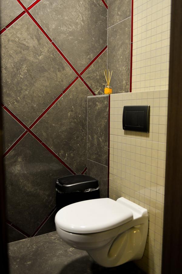 Grad Hotel Ashmyany Bagian luar foto
