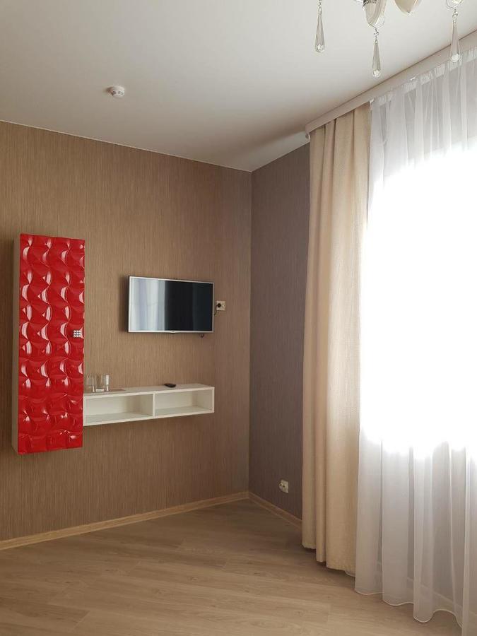 Grad Hotel Ashmyany Bagian luar foto