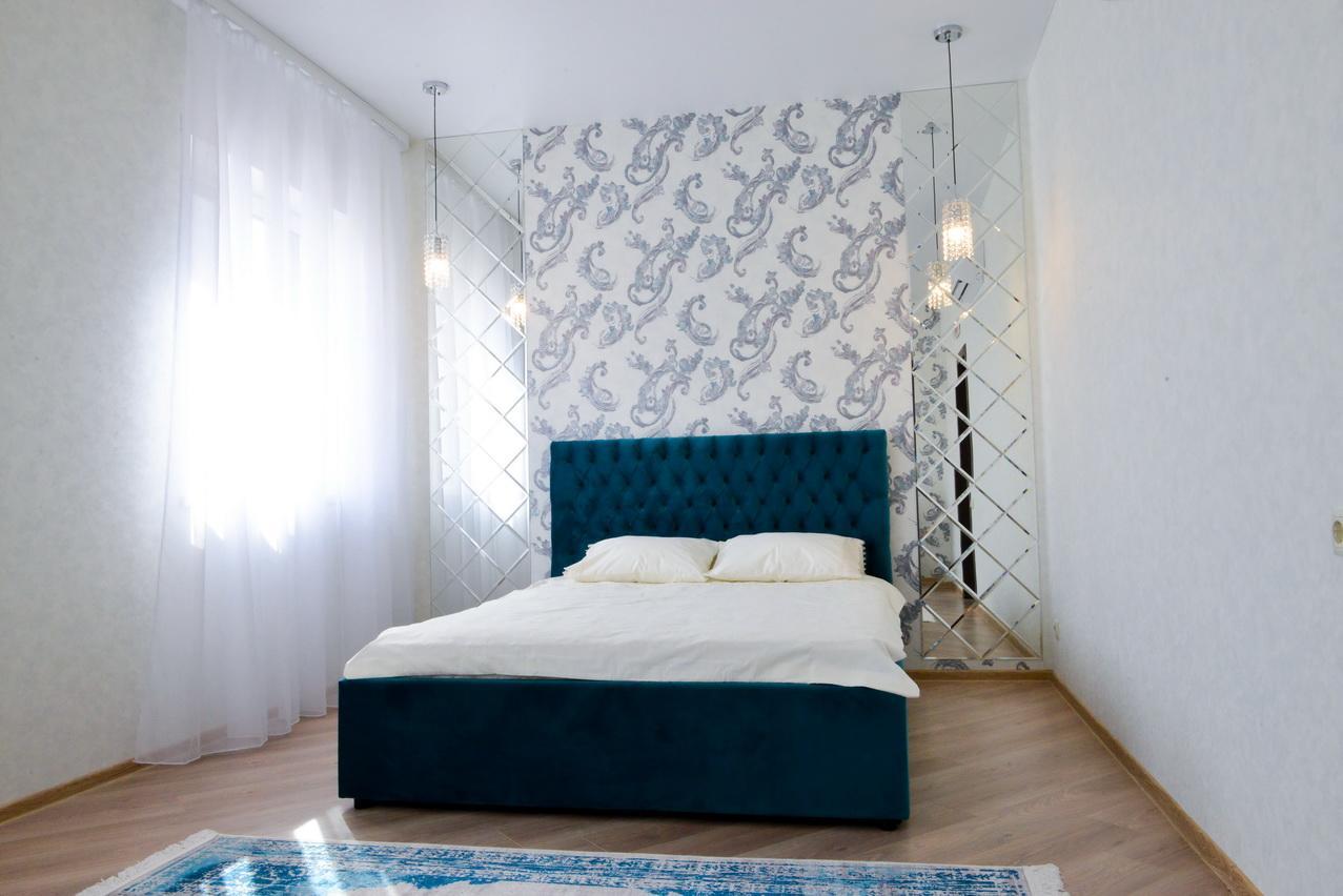Grad Hotel Ashmyany Bagian luar foto